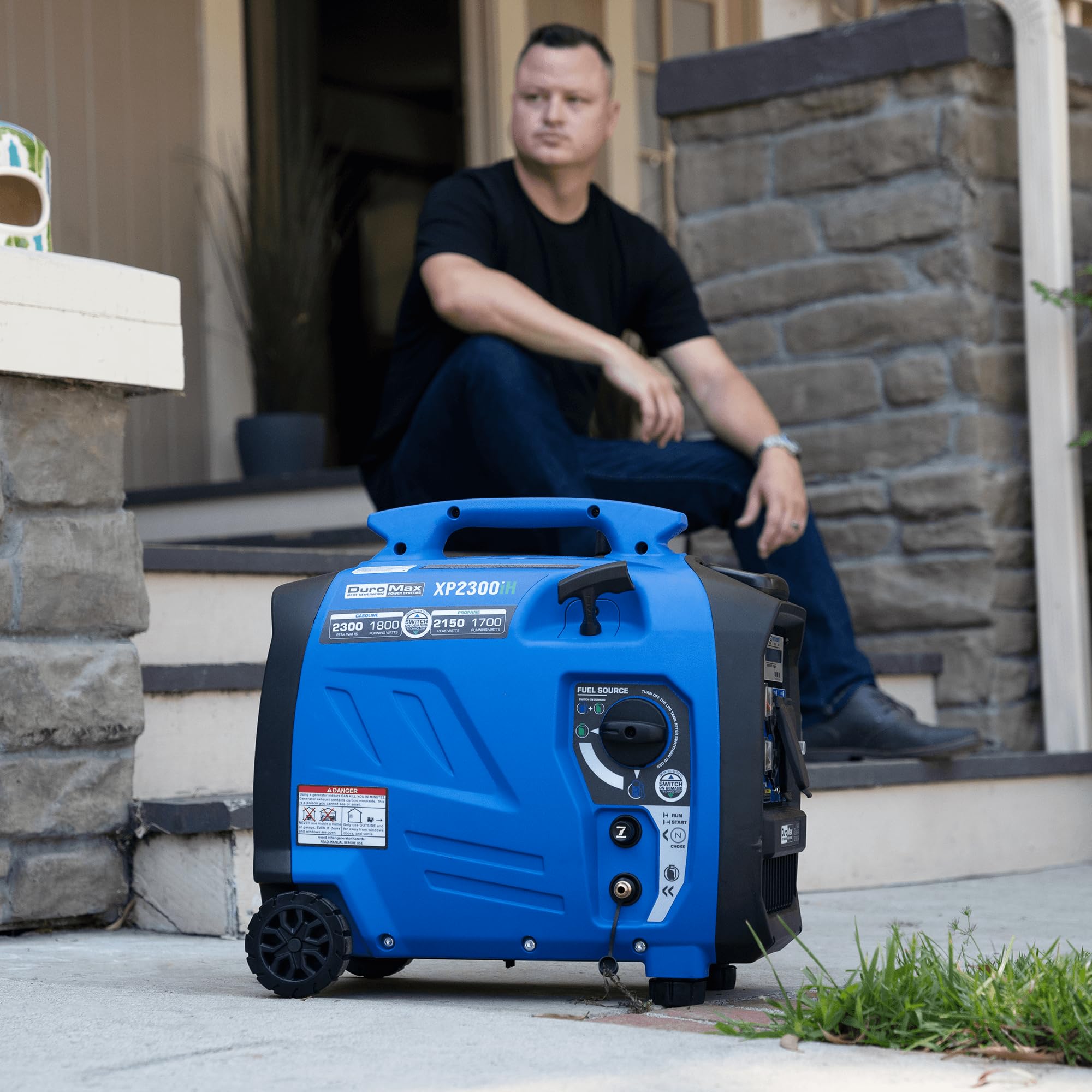 DuroMax XP4500iH 4,500-Watt Dual Fuel Portable Digital Inverter Generator - Gas & Propane, Remote Electric Start, RV & Emergency Ready