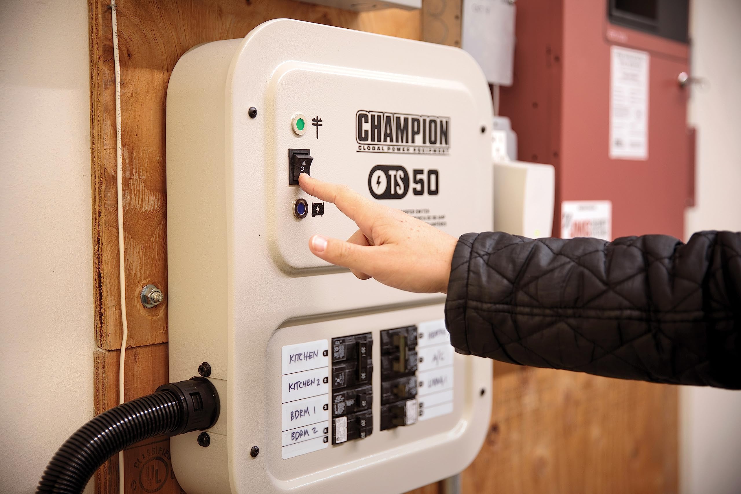 Champion Power Equipment 30-Amp Indoor-Rated Manual Transfer Switch with 25-Foot Generator Power Cord and Weather-Resistant Power Inlet Box