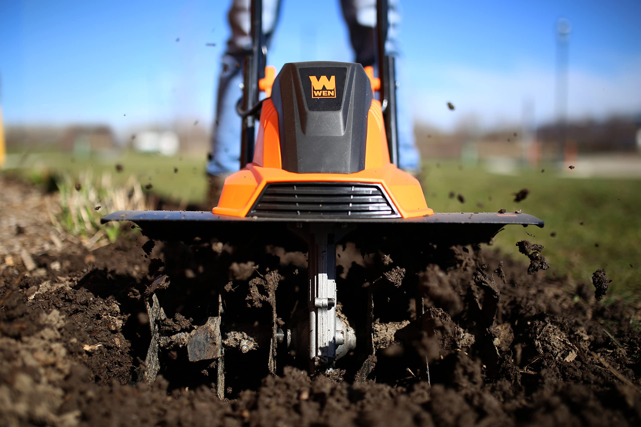 WEN 20V Max Cordless 14-Inch Brushless Electric Tiller with Two 4.0 Ah Batteries and Dual-Port Charger (20724)